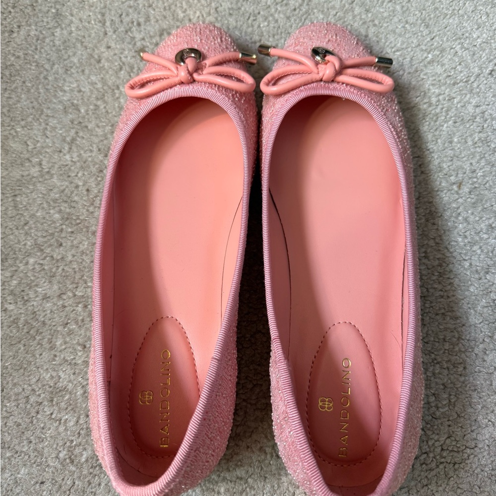 Bandolino Pink Flats with Bow Detail - Picture 4 of 7